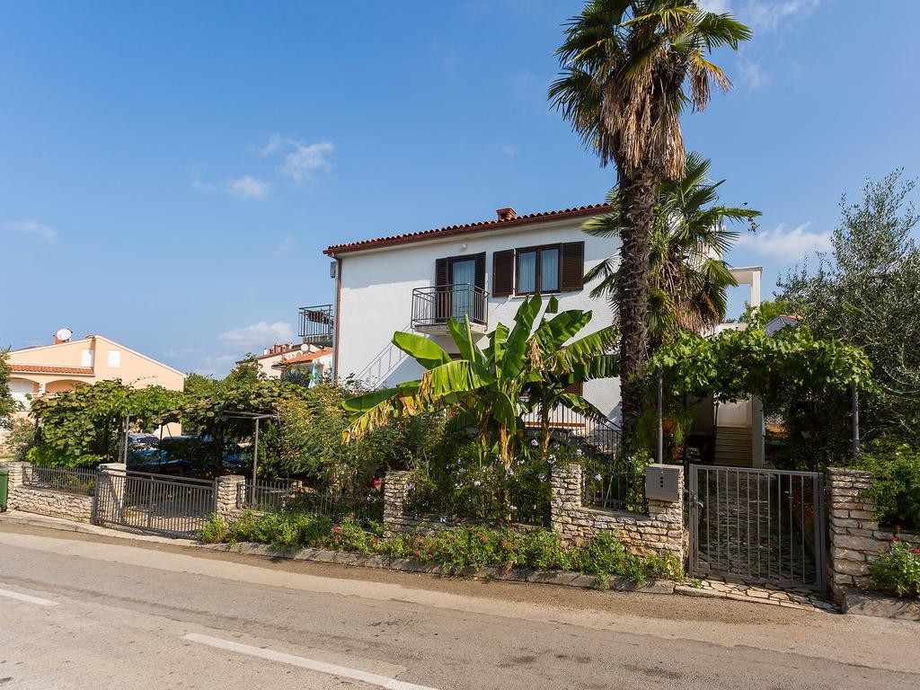 Apartment Luce Porec Exterior photo