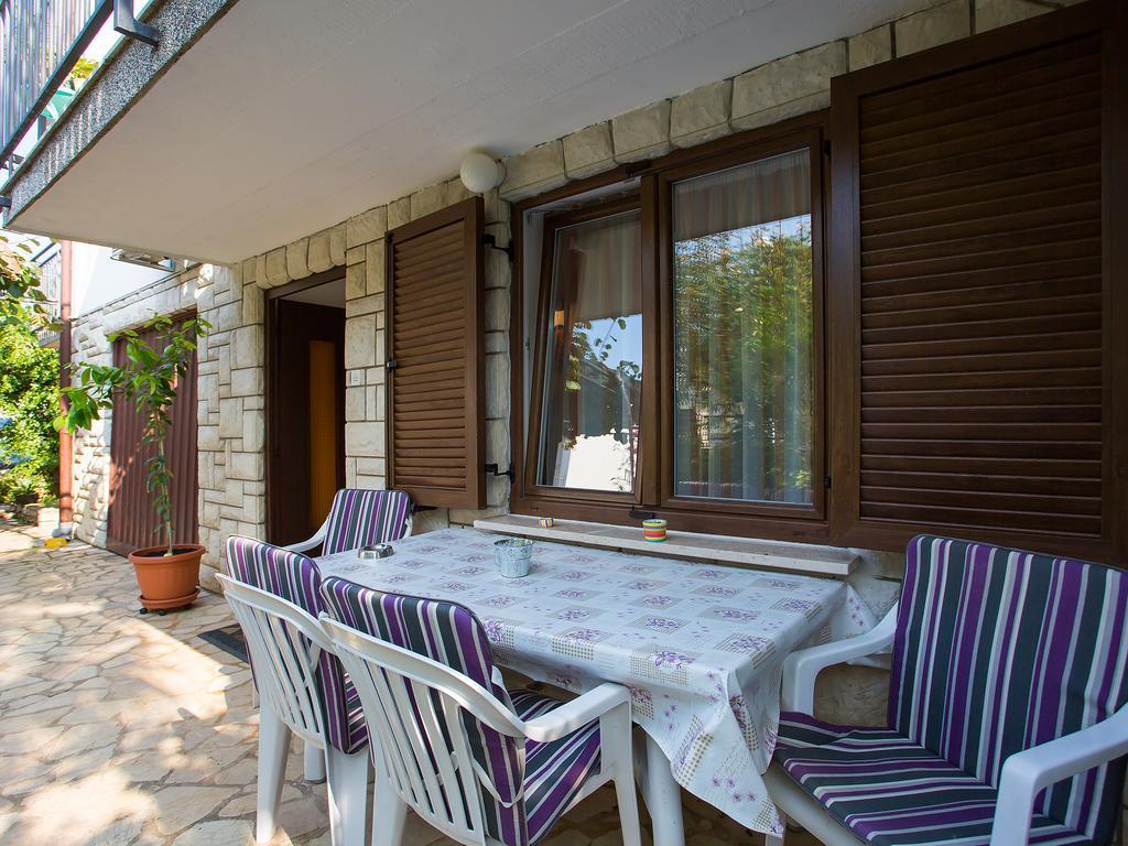 Apartment Luce Porec Exterior photo